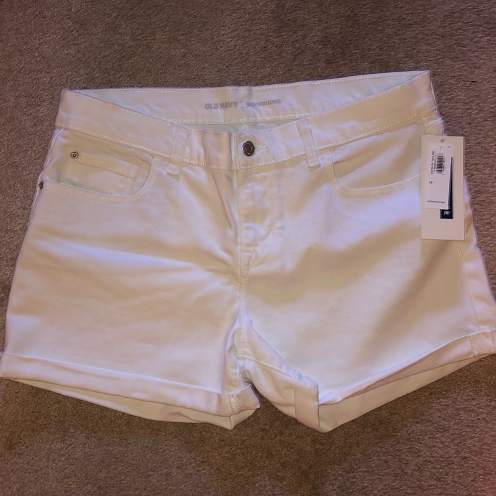 White Old Navy Boyfriend Jean Shorts, Never Worn